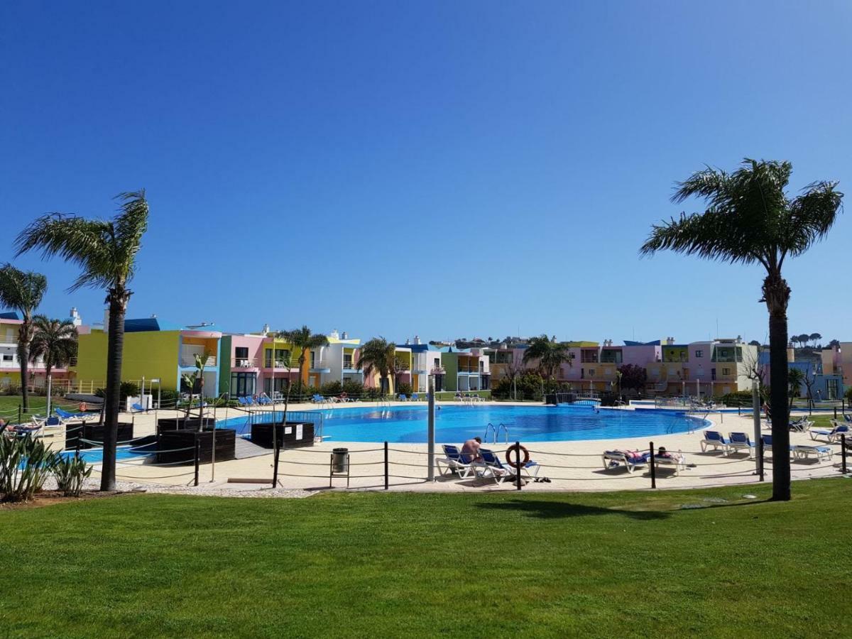 Marina De Albufeira Orada Resort - 2-Bed Apartment With Huge Pool Exterior foto